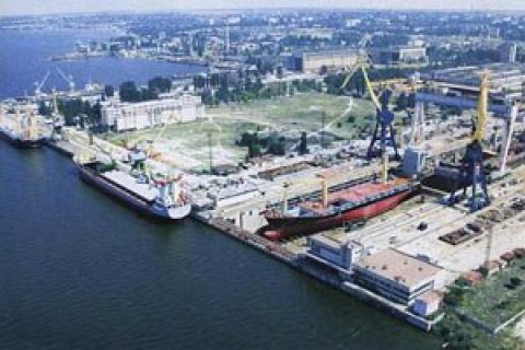 Суд арестовал имущество Николаевского судостроительного завода "Океан"