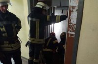 У київській багатоповерхівці обірвався ліфт, загинув чоловік
