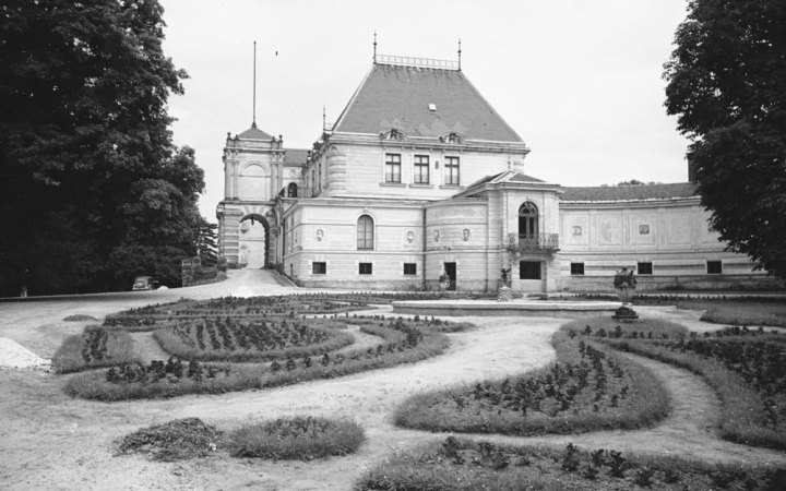 Палац Жевуських-Лянцкоронських: історія та майбутнє