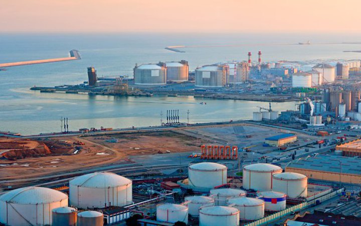 ​Компанії Німеччини і ОАЕ підписали довгостроковий контракт на постачання скрапленого природного газу