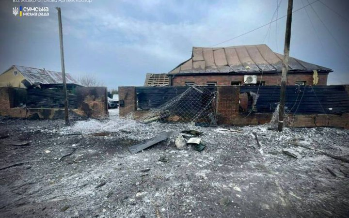 На Сумщині росіяни продовжують обстрілювати цивільне населення, є постраждалий