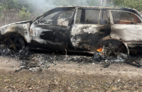 Росіяни атакували дроном цивільну машину в Харківській області