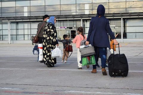 У суботу прикордонники оформили в “Борисполі” пасажирів трьох рейсів з Афганістану