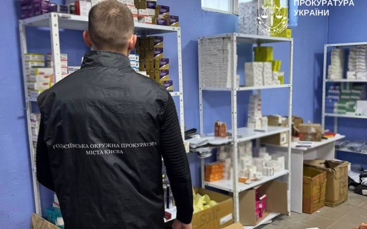 У Києві через інтернет-магазин продавали психотропні речовини під виглядом препаратів для схуднення