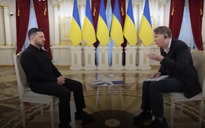 Зеленський в інтерв'ю The Guardian: ​"Всі у світі бояться Трампа, я - ні"