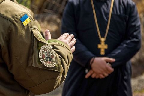 МВД запретило священникам УПЦ МП доступ в воинские части Нацгвардии (обновлено)