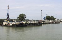 Відновили судноплавство каналом гирла "Бистре" після його закриття через вибух