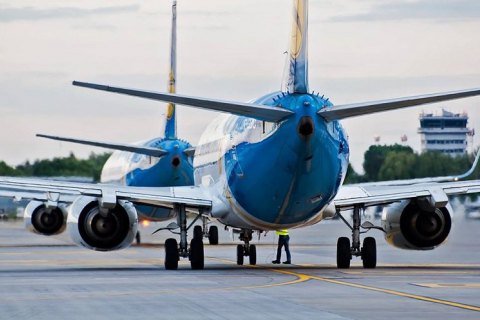 Внутрішні авіаперельоти в Україні можуть відновити з 5 червня