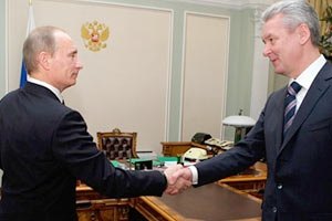 Путин принял отставку Собянина