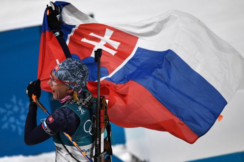 Словачка Кузьмина выиграла «золото» Олимпиады в биатлонном масс-старте