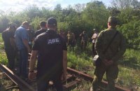 8 жителей Дружковки украли 137 м железнодорожного полотна в Луганской области