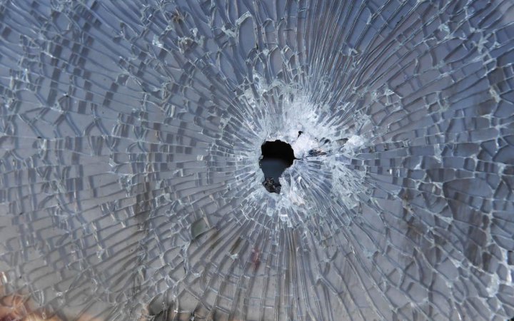 Росіяни знову атакували Херсон: є поранена