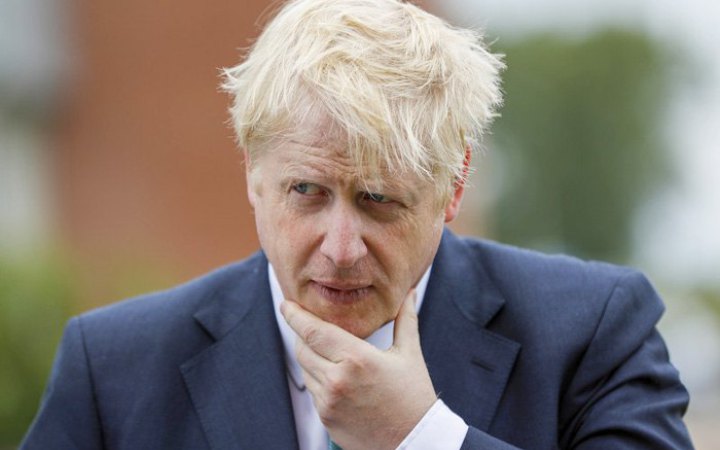 Борис Джонсон розкритикував “мирний план” США щодо України: “Це військова кастрація України”