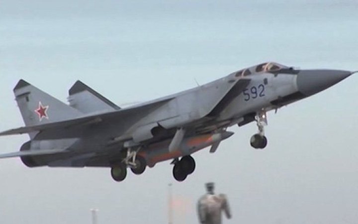 Сили оборони Естонії показали траєкторію польоту російських винищувачів над країною