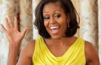 Мишель Обама досрочно проголосовала за супруга на выборах