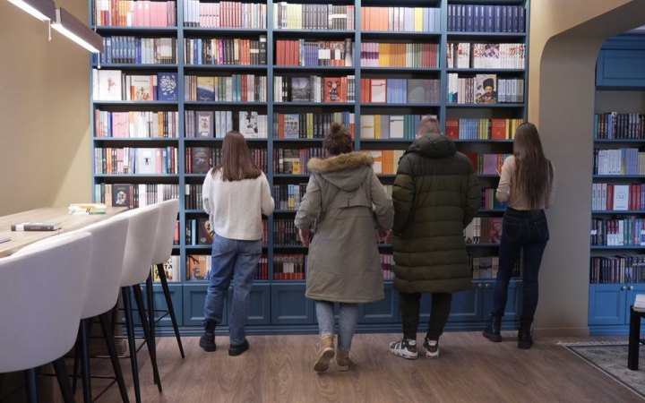 У Вінниці родина загиблого військового відкрила книгарню у пам'ять про нього