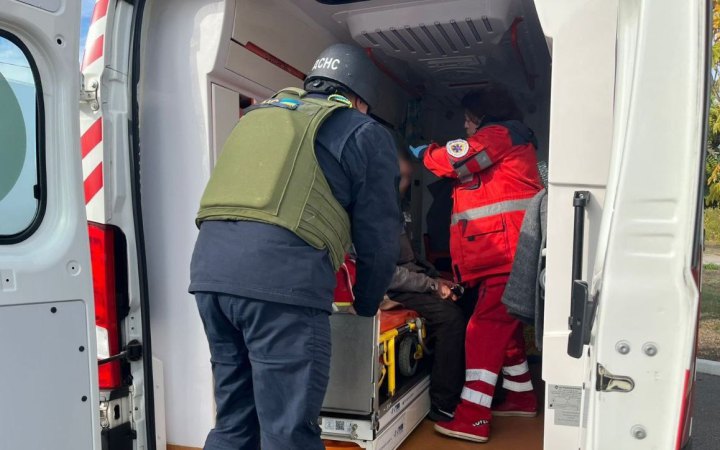 Внаслідок ворожих обстрілів за добу постраждали 3 мешканці Дніпропетровщини