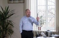 Новоизбранный нардеп устроил погром в кабинете полтавского мэра