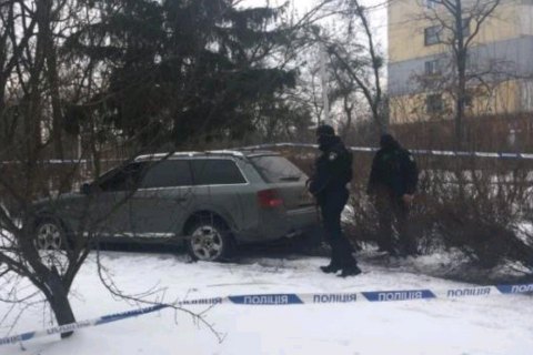 В Киевской области четверо бандитов ограбили сельский магазин и взяли 75-летнюю бабушку в заложницы