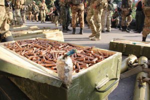 Боевики бросили склад боеприпасов российского производства в колледже в Славянске