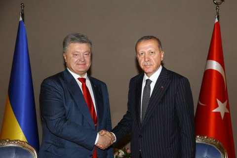 Порошенко призвал президента Турции содействовать в освобождении украинских заложников