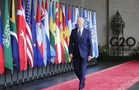 Світові лідери зустрілися на полях саміту G20 на Балі, аби обговорити ситуацію у Польщі
