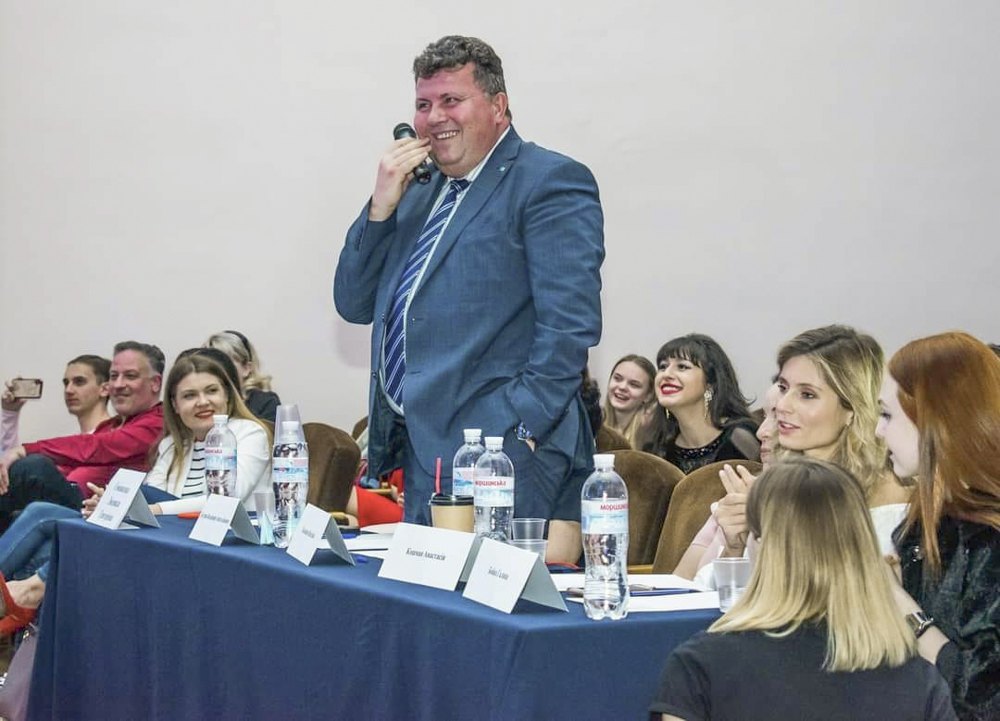 Володимир Бугров 