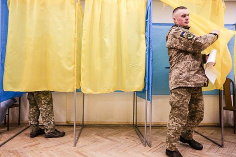 В зоне ООС голосование военных проходит спокойно