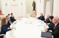 Зустріч делегації США з Путіним завершилася без компромісу (оновлено)