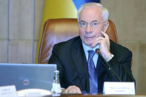 Азаров призвал ЕС убедить оппозицию согласиться на переговоры
