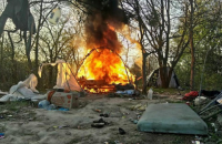 Голова поліції Києва заявив, що на Лисій горі спалили сміття на суботнику, а не табір ромів