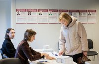 У Литві розпочалися дострокові голосування на президентських виборах та референдумі