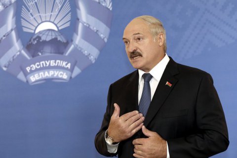 Лукашенко: ситуація навколо російської авіабази - політичний галас