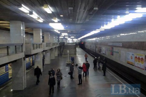 У київському метро загинув чоловік (оновлено)