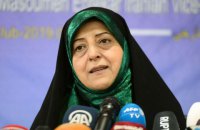 Вице-президент Ирана заразилась коронавирусом, а бывший посол умер от него