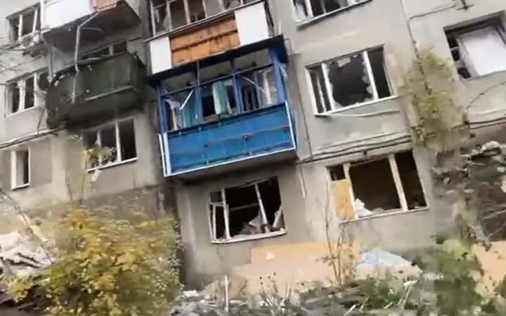 Росіяни обстріляли Костянтинівку, є поранені і пошкодження