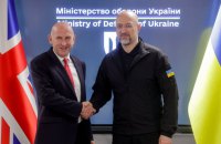 Шмигаль обговорив з міністром оборони Великобританії гарантії безпеки для України