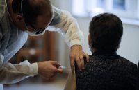 Второй человек в Украине завершил вакцинацию от коронавируса