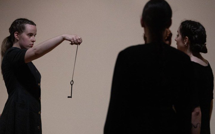 Нью-йоркський режисер Річард Максвелл відкрив нову Експериментальну сцену в театрі Франка