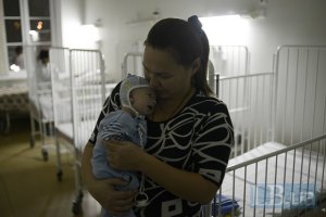 Киев выделил дополнительные средства центрам соцслужб для семьи, детей и молодежи