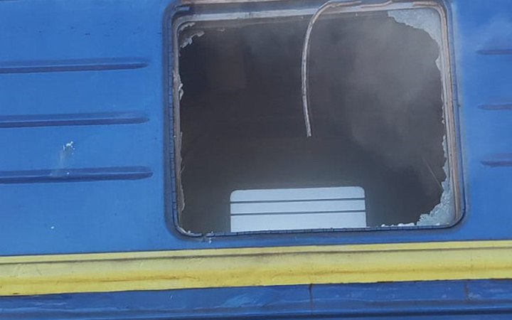 На Чернігівщині через ранкові обстріли Росії скасовано рейси двох поїздів 