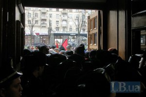 Тягнибок: Киевсовет сегодня будут штурмовать