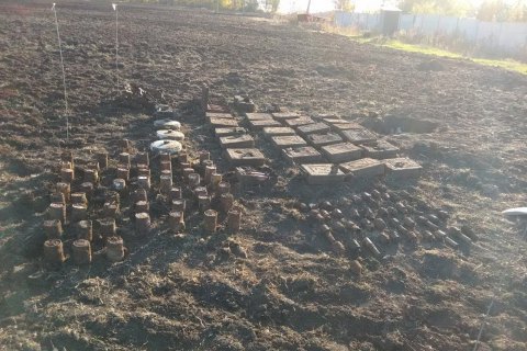 229 боєприпасів часів Другої світової знайшли у дворі приватного будинку в Харківській області