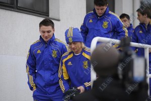 Самолет с футболистами сборной Украины совершил экстренное торможение