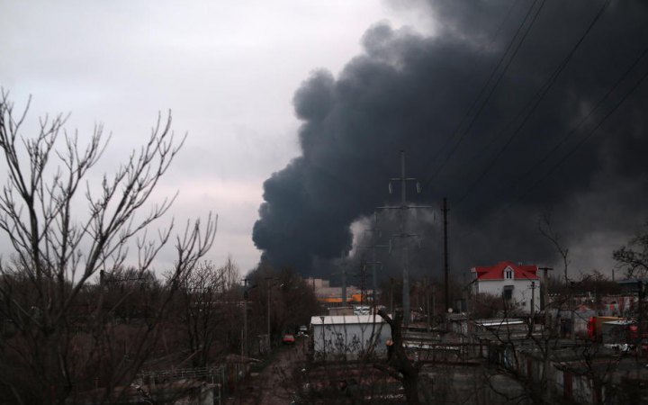 Российские войска ракетными ударами повредили Одесский НПЗ и нефтехранилище