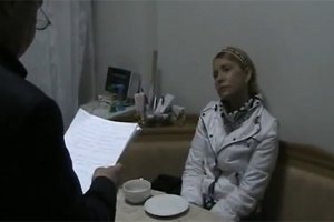 За Тимошенко в больницу приехал автозак