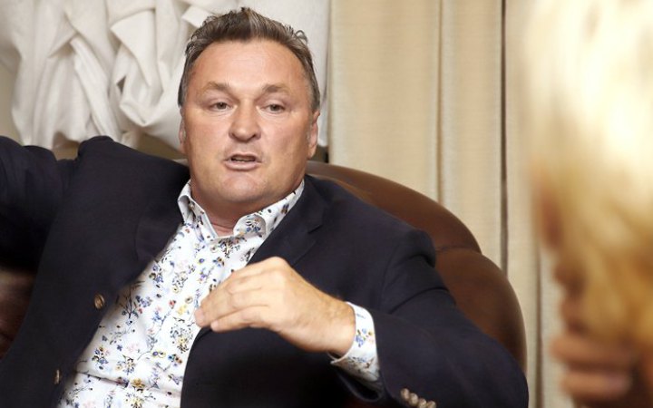 YouTube заблокував канали Латиніної та Балашова в Україні 