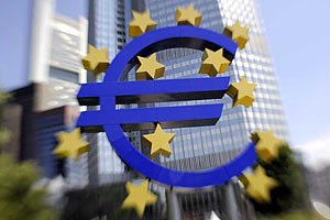Экономику еврозоны в 2012 году ожидает рецессия, - ЕЦБ