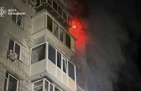 РФ завдала ракетного удару по Вишгороду на Київщині: загорілася багатоповерхівка, є жертви