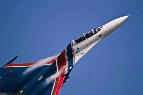 Російський Су-27 зробив "бочку" біля літака США